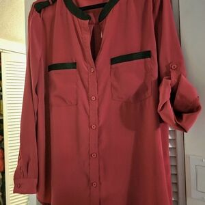 NEW YORK & CO..BLOUSE WITH TAGS..Rose Colored with Black Trim..SIZE: XL